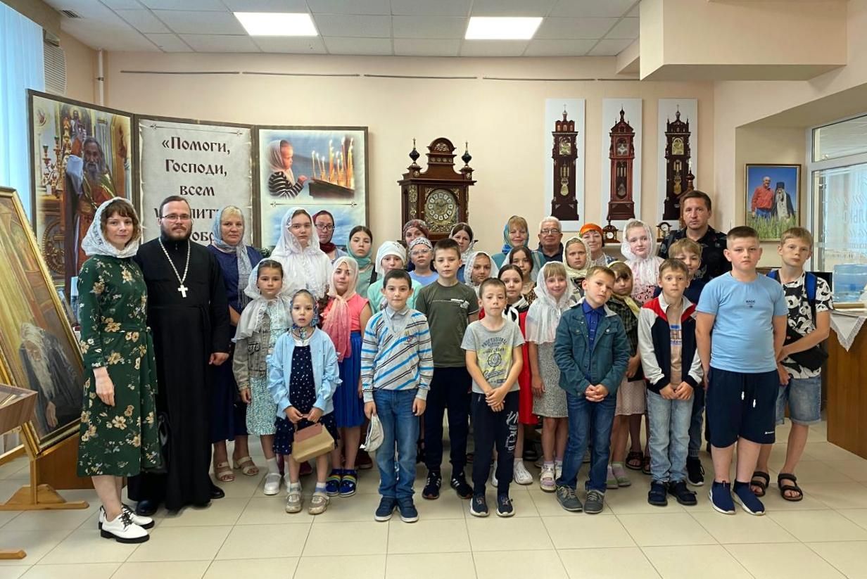 Состоялась паломническая поездка детей Воскресной школы Казанского храма поселка Навля в Вятский Посад