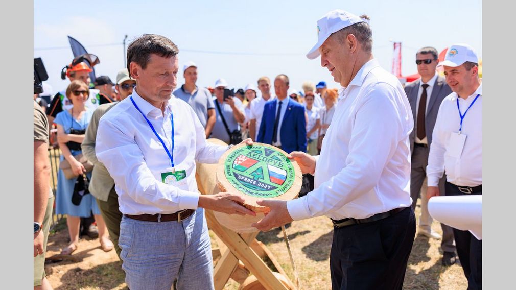 Брянский губернатор открыл кубок чемпионов Союзного государства «Лесоруб-2024»
