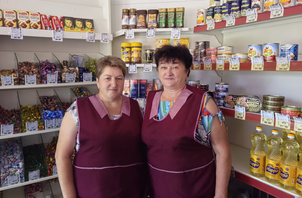 Работники потребкооперации Навлинского района отмечают профессиональный праздник