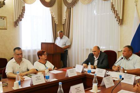 Депутаты Брянской областной Думы обсудили развитие улично-дорожной сети в областном центре