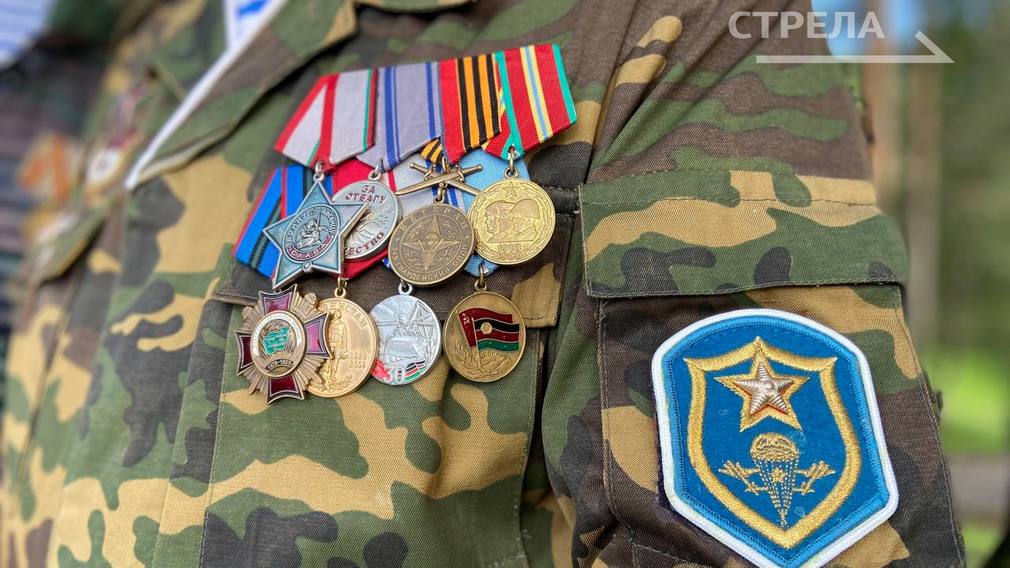 В Брянске прошли мероприятия, приуроченные к 94-й годовщине образования Воздушно-десантных войск