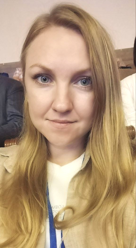 Своим мнением о выборах на одном из участков Навлинского района поделилась наблюдатель Надежда Опря