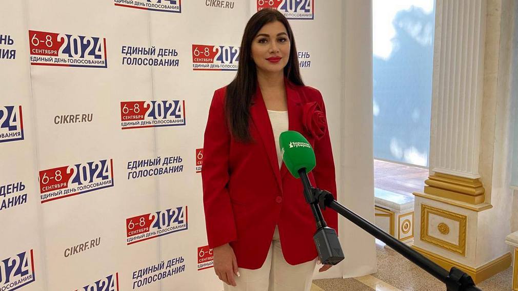 О том, как на Брянщине начался третий день голосования, рассказала председатель избиркома Елена Анненкова