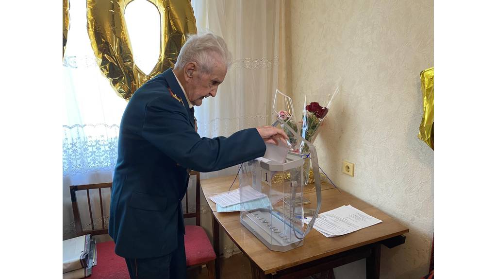 Брянский ветеран Борис Шапошников проголосовал за достойных кандидатов