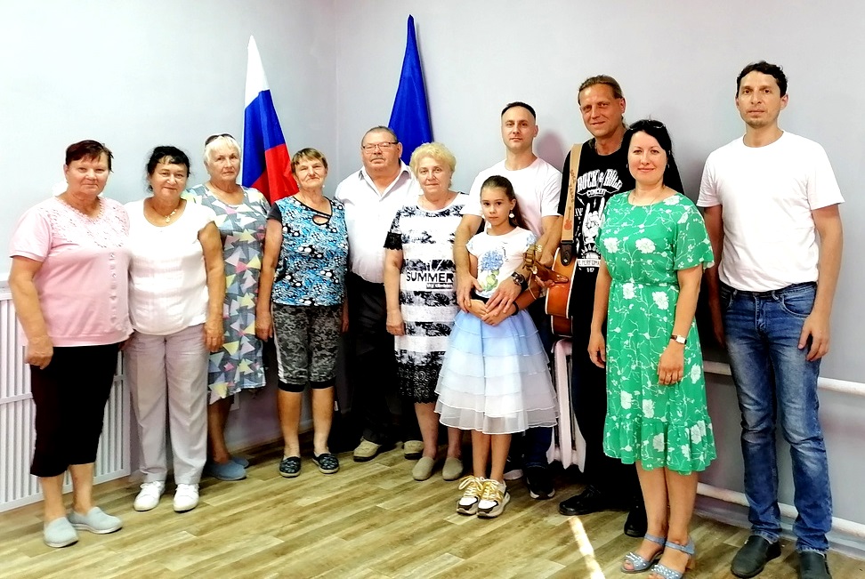 В Навле прошла встреча с творческими  людьми поселка