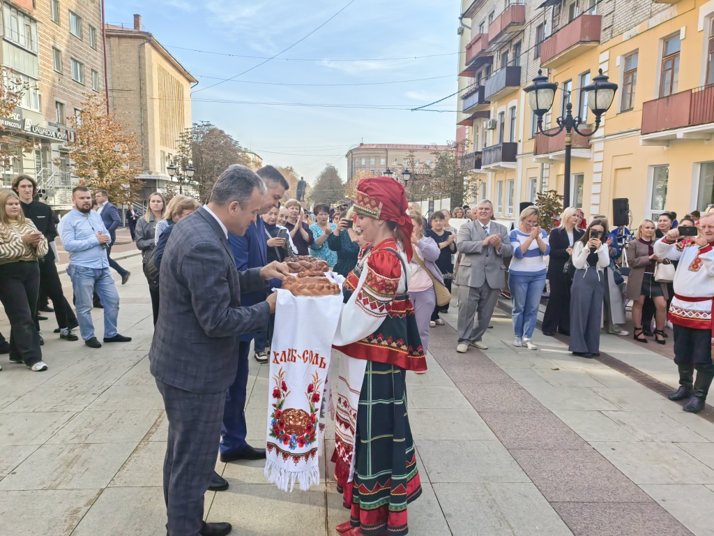В Брянске в рамках Дней муниципалитетов свою экспозицию представил Навлинский район