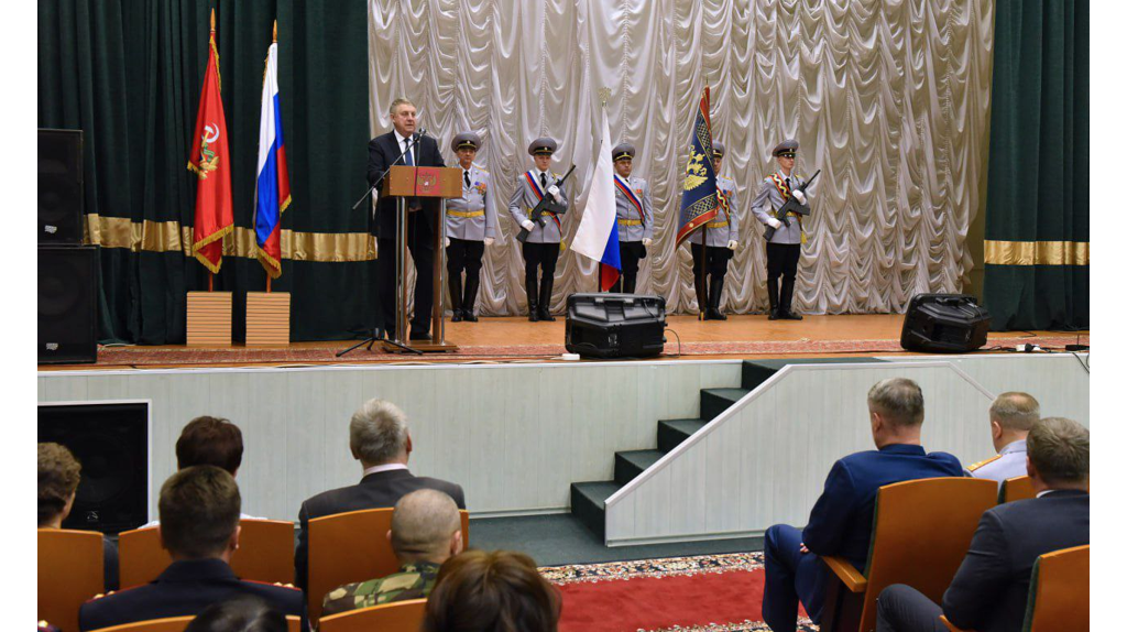 Брянский губернатор поздравил с Днем полиции коллектив филиала Орловского юридического института МВД