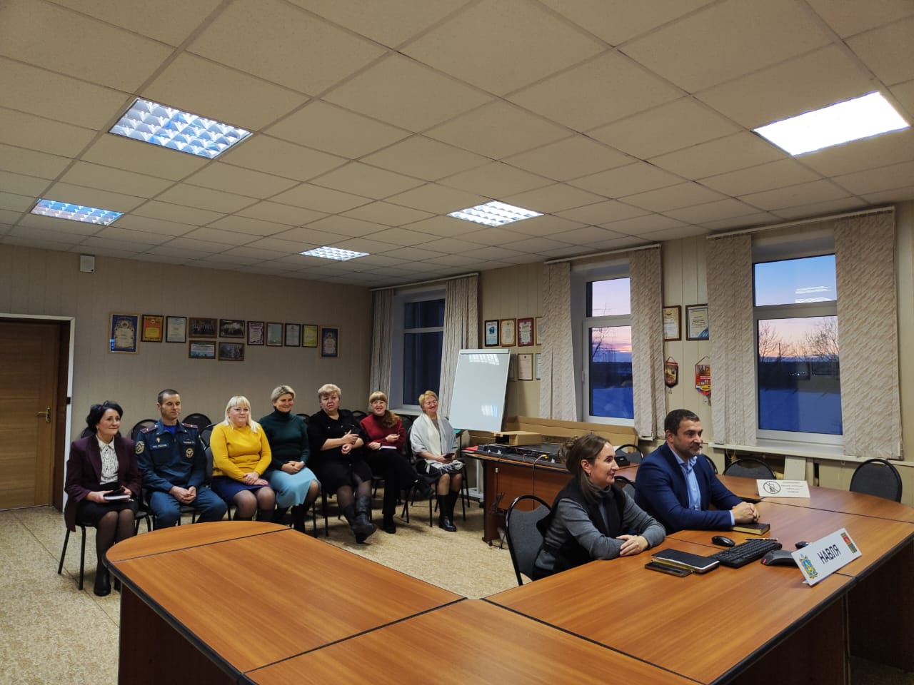 В Навлинском районе смотрят прямую линию с Губернатором Александром Богомазом