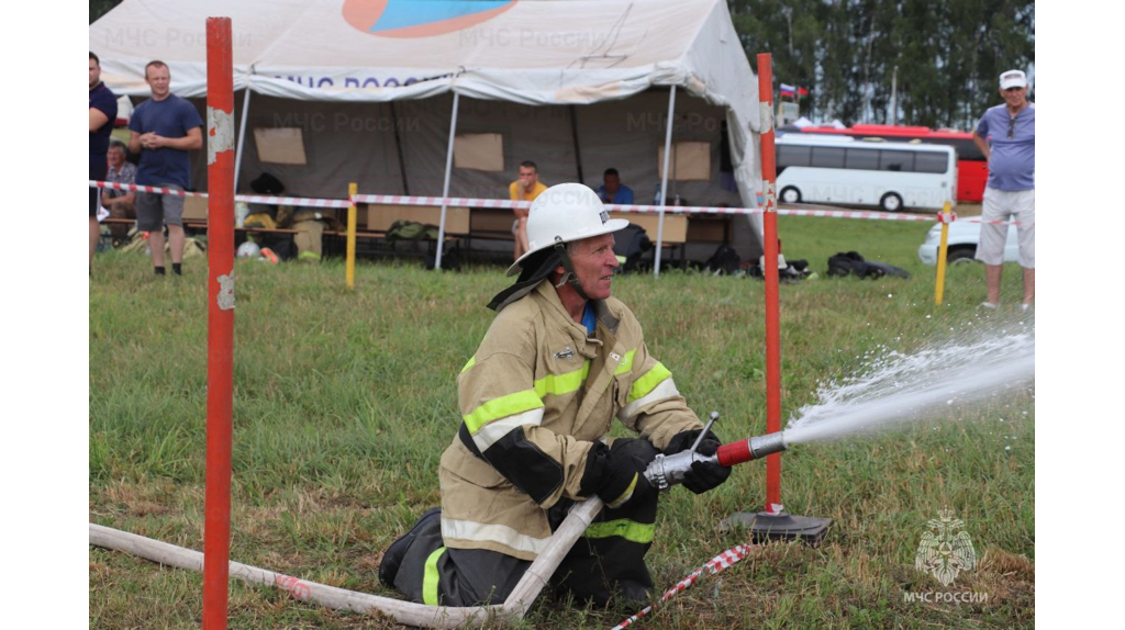 Доброволец-пожарный Константин Усачёв из Брянской области стал призером всероссийского смотра