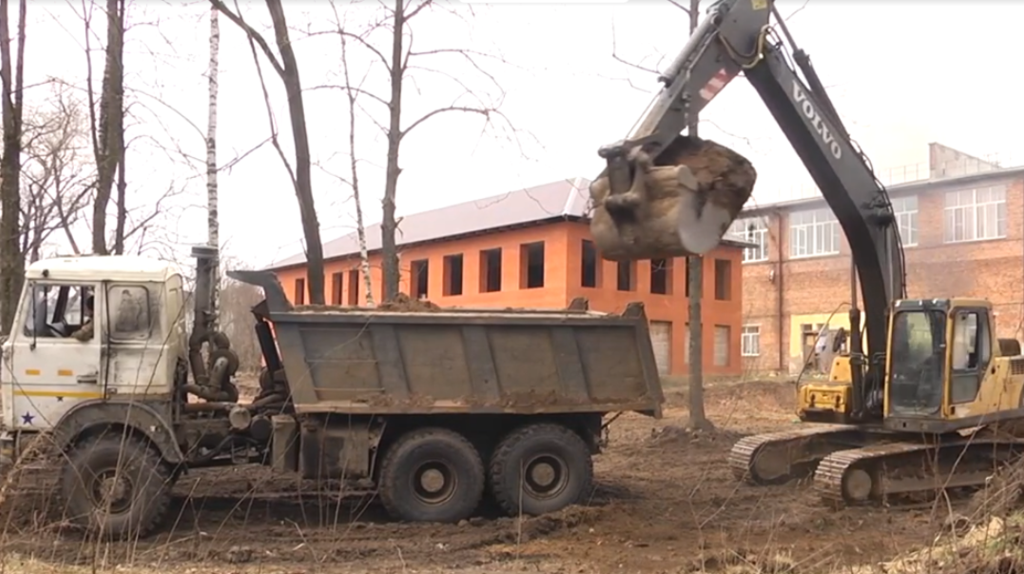 В брянских Клинцах приступили к благоустройству Ленинского парка