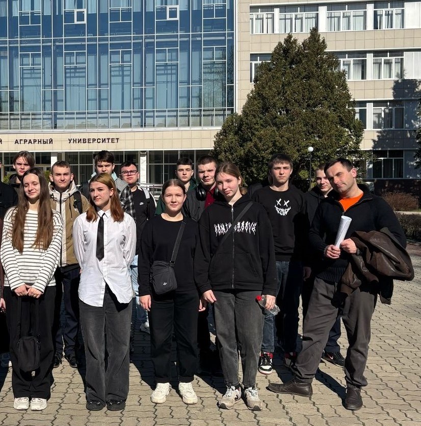 Навлинские школьники приняли участие в «Дне открытых дверей»