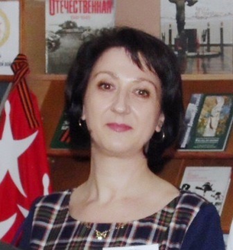 Библиотекарь Навлинской межпоселенческой библиотеки Татьяна Семеновна Лукачева поддерживает решение Президента РФ Владимира Путина