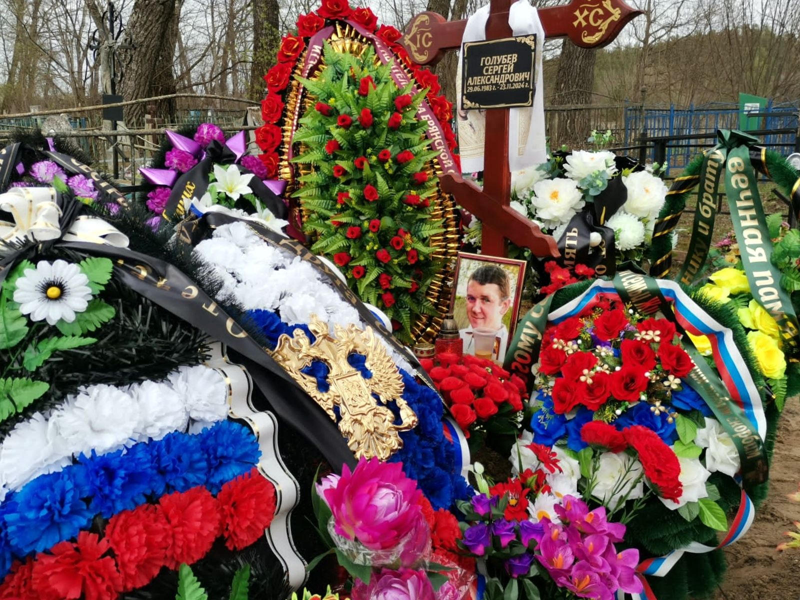 В Навлинском благочинии простились с военнослужащими Игорем Савостиковым и Сергеем Голубевым, погибшими в ходе СВО