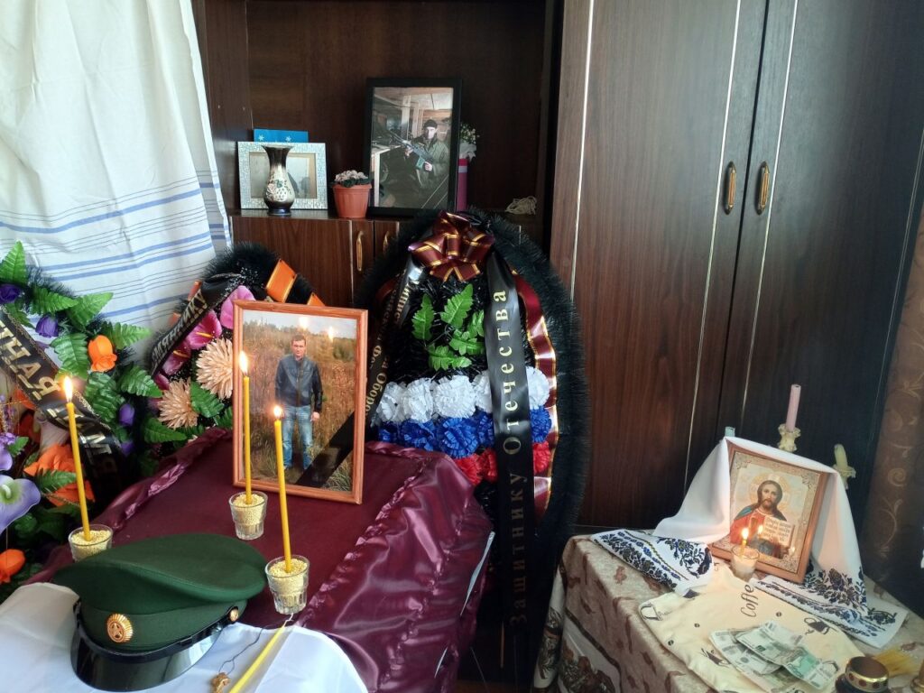 В Навлинском благочинии простились с воином Александром Халипиным, погибшим в ходе СВО  