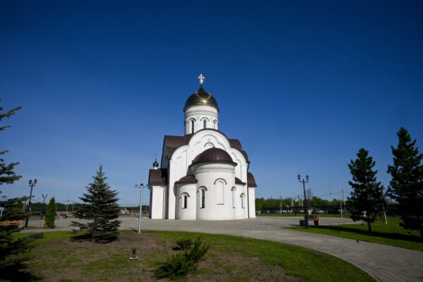 В брянском приграничье освятили новый храм во имя Николая Чудотворца