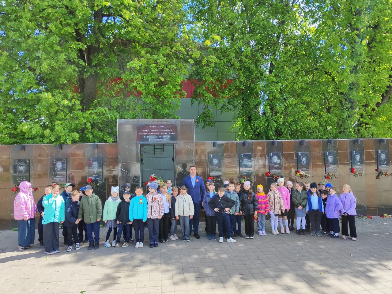 В Навле состоялась патриотическая встреча с гимназистами