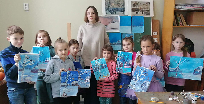 Навлинский преподаватель стал членом Международного союза педагогов-художников