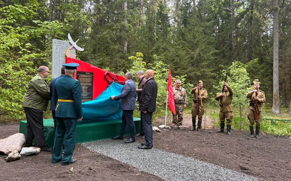 Монумент журналистам фронтовой газеты «За Советскую Беларусь» открыли под Брянском