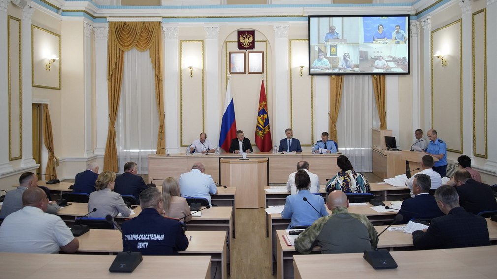 В Брянске обсудили профилактику коррупционных правонарушений в госучреждениях