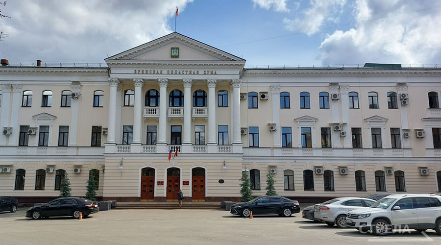 Трое жителей региона удостоены звания «Заслуженный работник лесного хозяйства Брянской области»