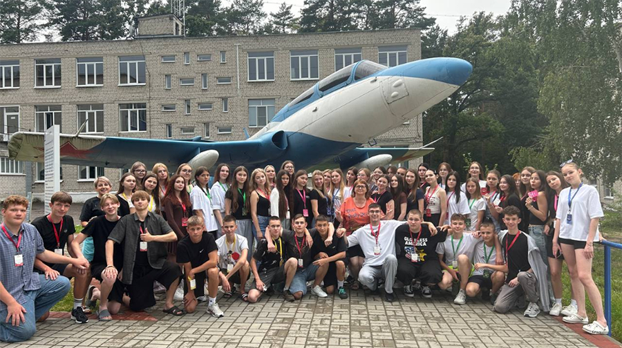 Брянские школьники стали участниками второго этапа федерального проекта «Университетские смены»