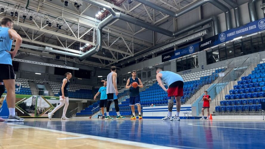 Баскетболисты брянской «Десны» готовятся к новому сезону