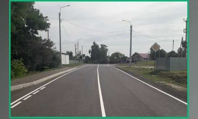 В брянских Комаричах завершаются работы на участке дороги Комаричи-Лубошево