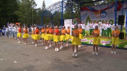 В брянском детском лагере отдыха «Огонёк» состоялся ежегодный хореографический фестиваль