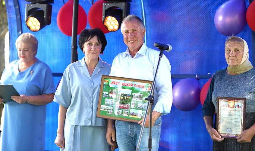 В навлинской Алешинке прошел День села