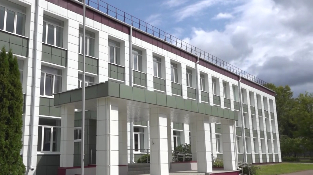 Благодаря нацпроекту старейшие школы Брянска обрели новую жизнь