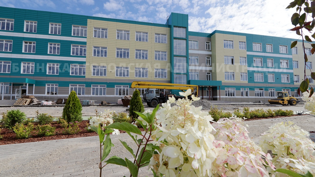 В областном центре новые школы откроют двери для более 6100 брянских учеников