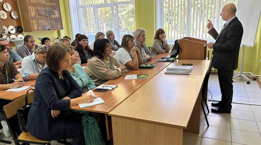 В Брянске готовят педагогов для агротехнических классов