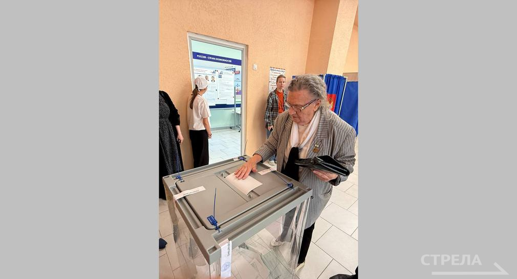 На выборах губернатора Брянской области проголосовала блокадница Людмила Самотесова