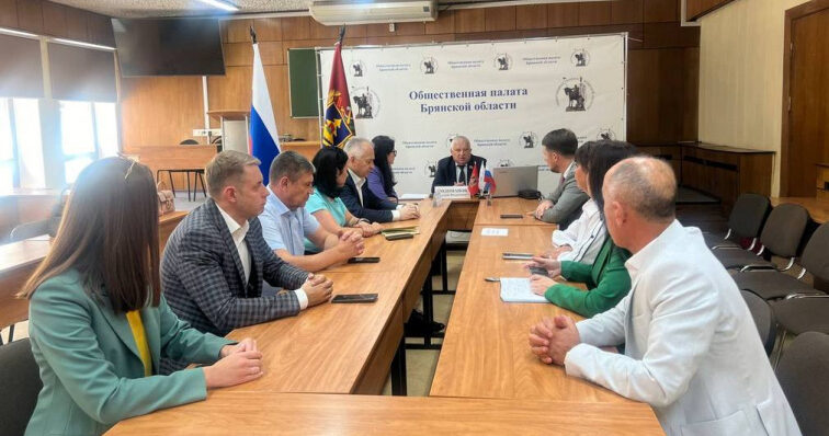 Правозащитница Ева Меркачева участвовала в Брянске в заседании общественного штаба по наблюдению за выборами