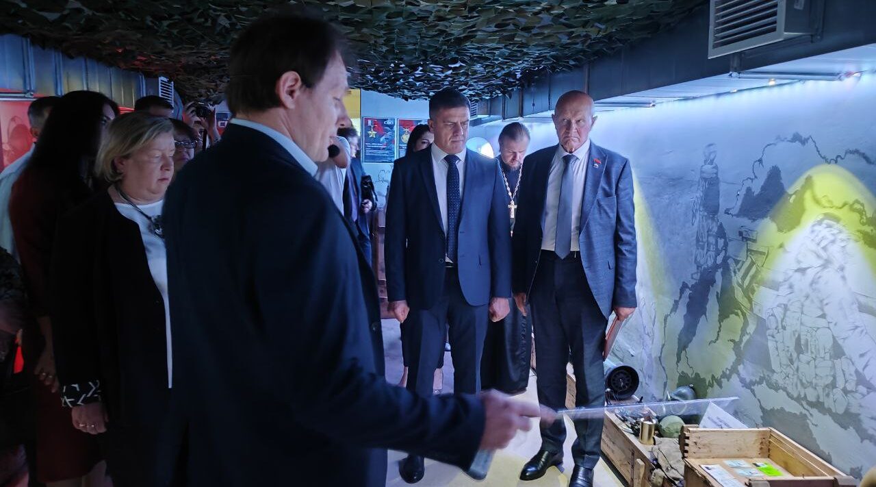 В Брянске состоялся военно-патриотический лекторий