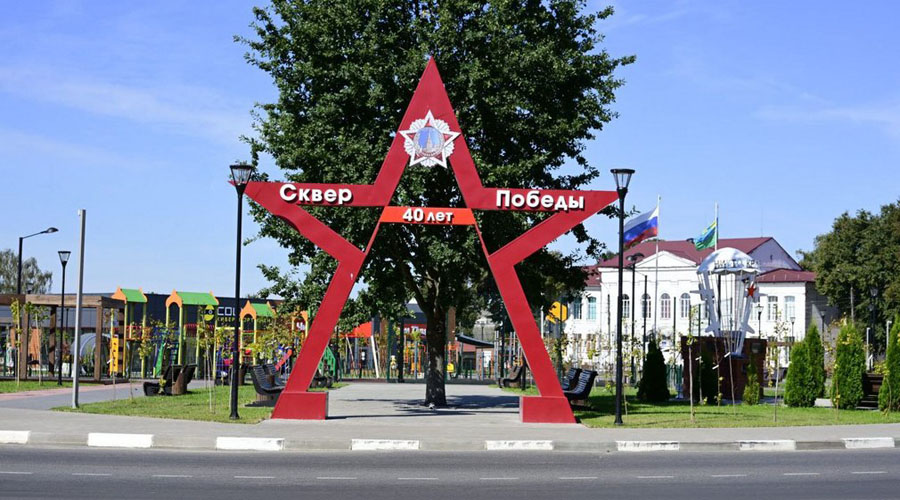 Брянский губернатор Александр Богомаз и министр строительства и ЖКХ Ирек Файзуллин посетили приграничные территории