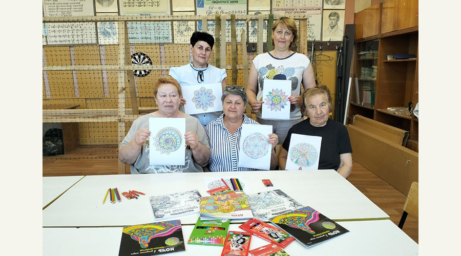 Навлинские волонтеры с пользой провели время