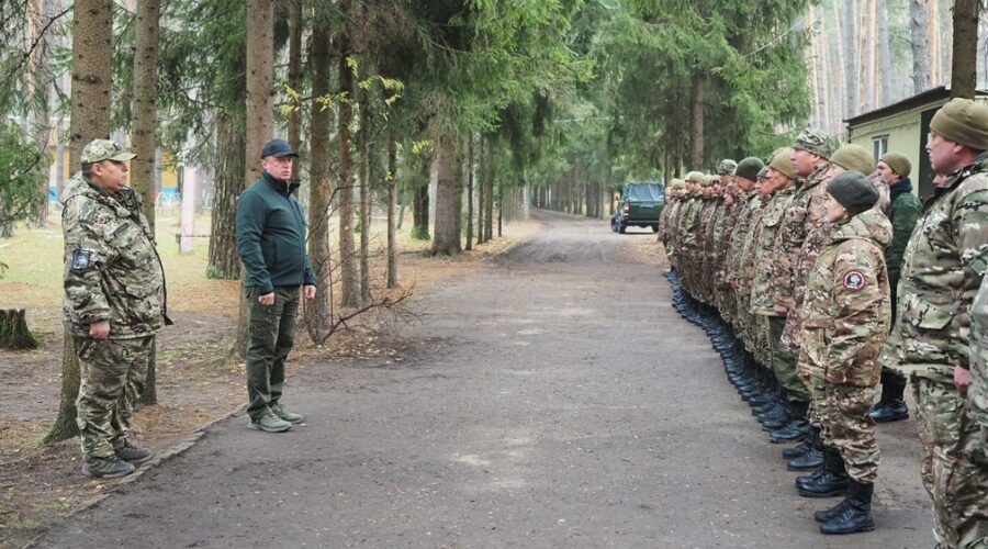 Помощь бойцу и всей бригаде «БАРС-Брянск» оказал первый командир Сергей Антошин