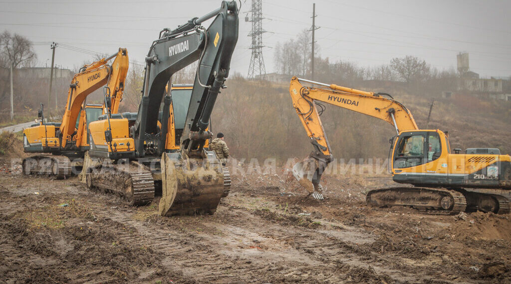 В Брянске начали строить дорогу-дублёра улицы Карачижской