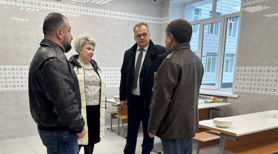 В двух брянских школах оценили качество проводимого капитального ремонта