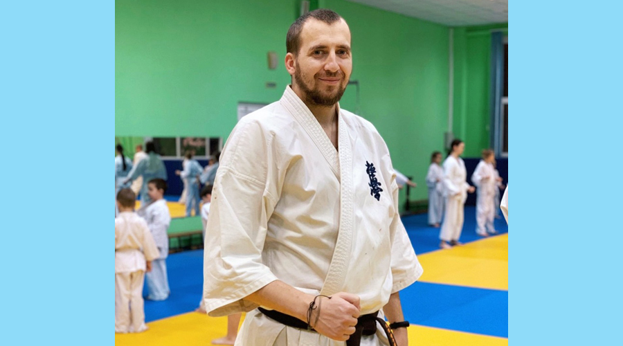 Учитель Навлинской школы №2 Андрей Рудовский: «Служба по контракту – тяжёлый, но благородный труд»