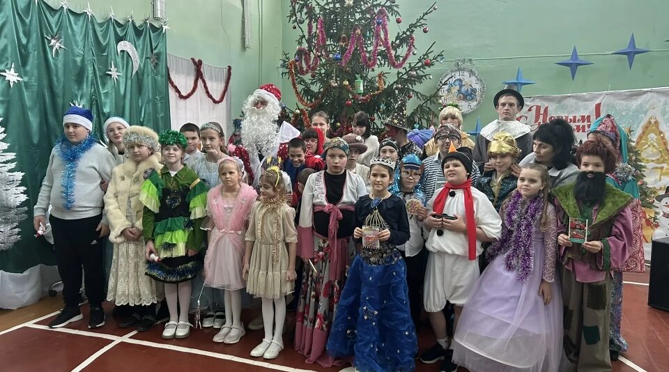 Сотрудники отдела МО МВД России «Навлинский» приняли участие в акции «Добро без границ»