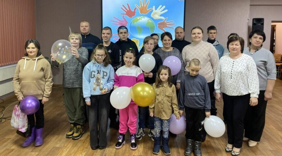 В навлинской библиотеке прошел час доброты «Дорога добра»