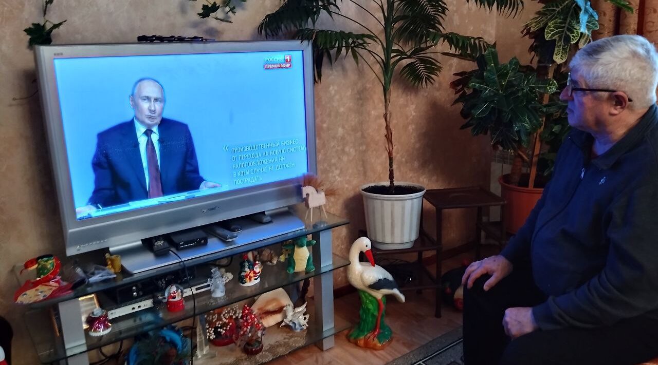 Руководитель волонтеров п.Навля Александр Макаричев прокомментировал выступление Президента