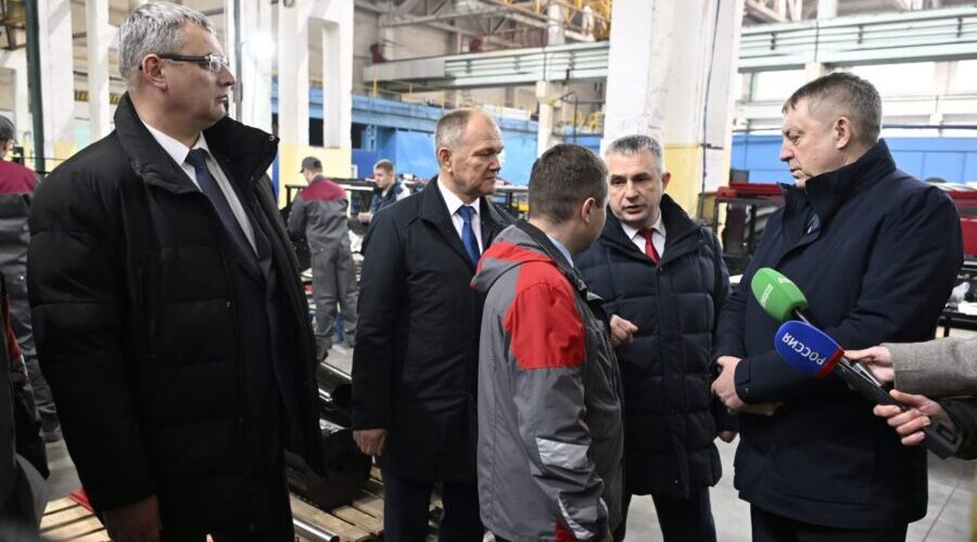 Делегация Республики Беларусь посетила совместное предприятие «Брянсксельмаш»