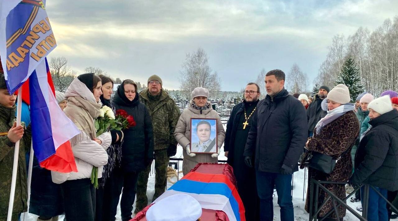 В Навлинском благочинии простились с погибшим в ходе СВО Борисовым Михаилом Михайловичем