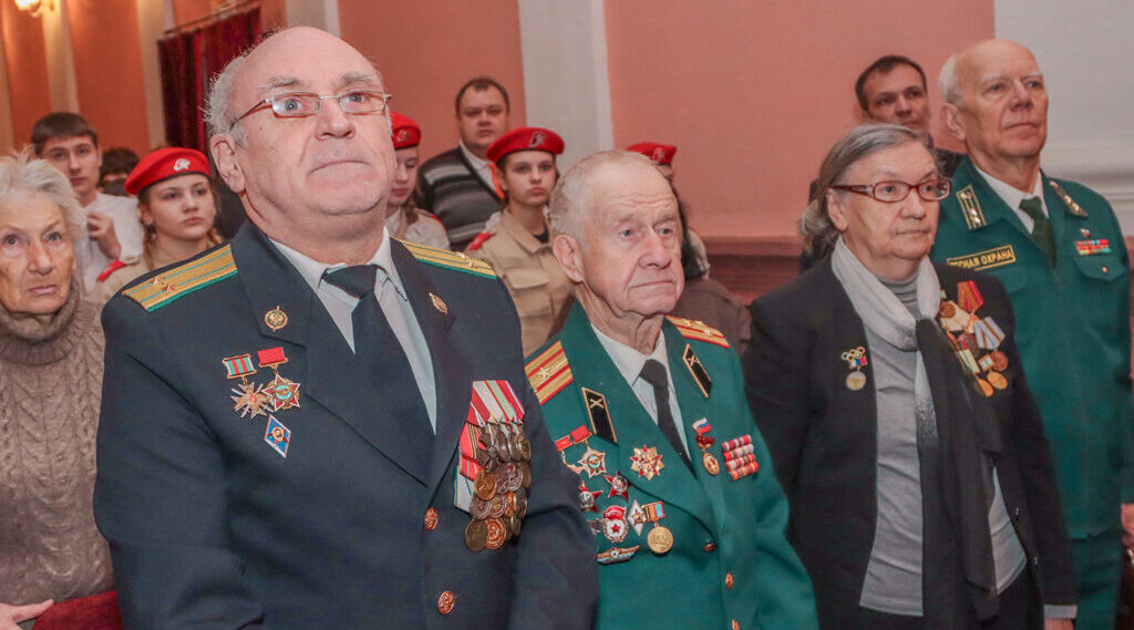 В Советском районе Брянска открыли месячник военно-патриотической работы