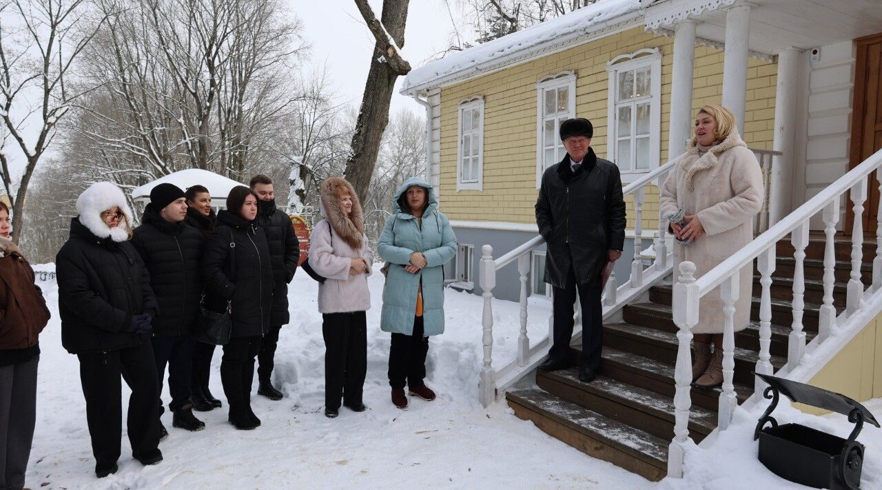 В брянском музее-заповеднике «Овстуг» состоялось открытие Года единства народов России