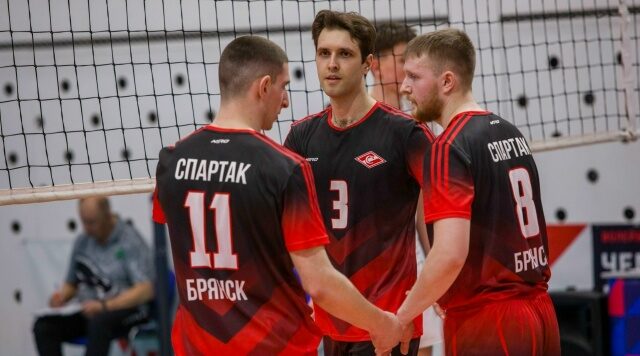 Брянский «Спартак» выиграл групповой этап чемпионата России