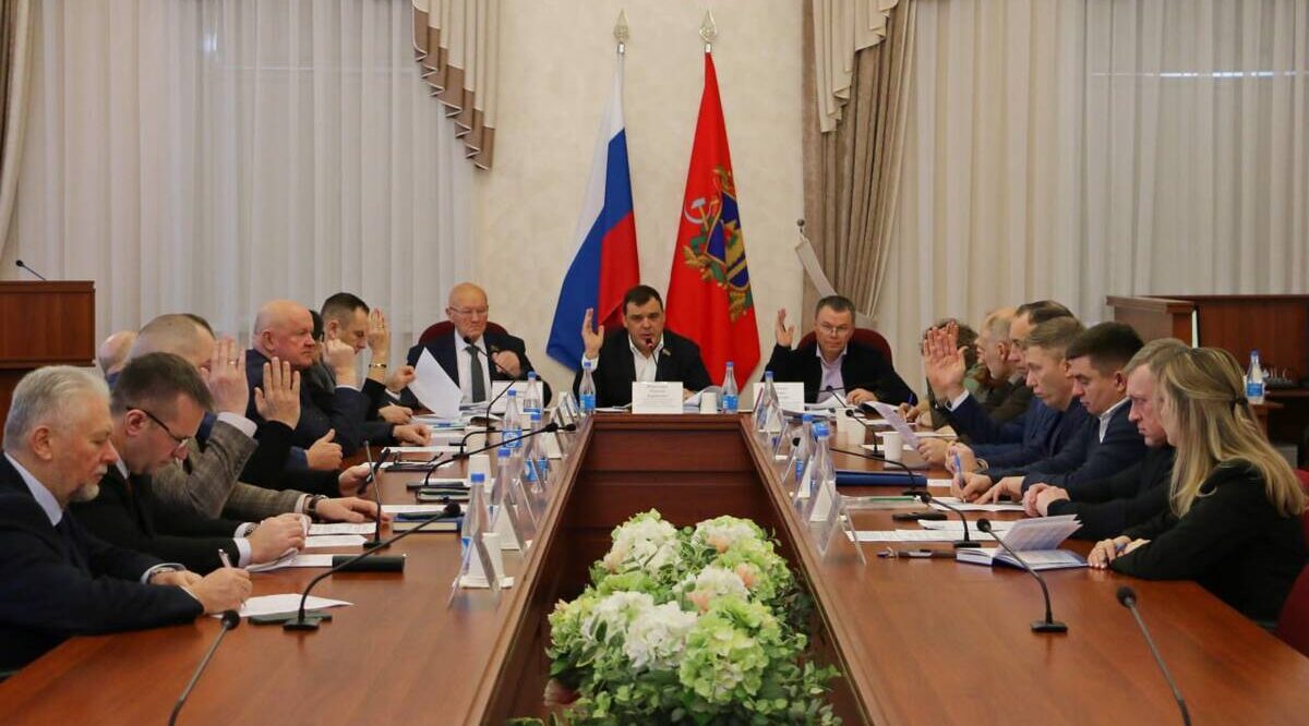 В Брянске обсудили итоги строительства и ввода жилья в 2025 году и планы на 2026 год